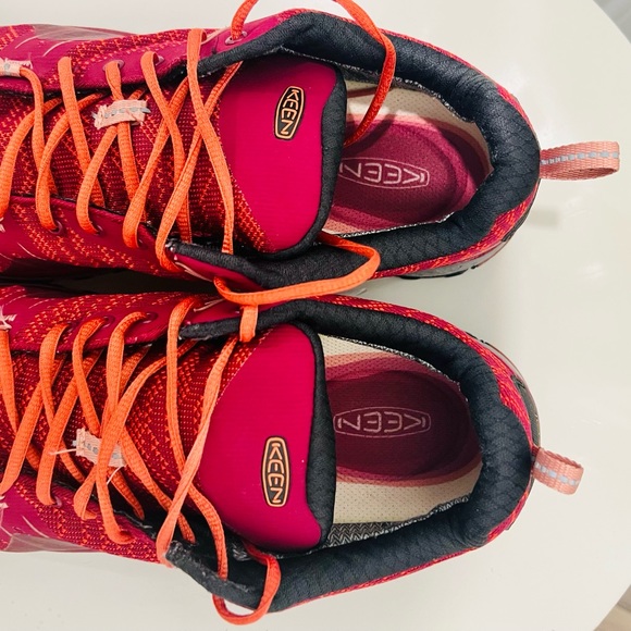 Keen Terradora Pink Orange Waterproof Low Hiking Trail Shoes Women's Sz. 10 - Picture 3 of 8